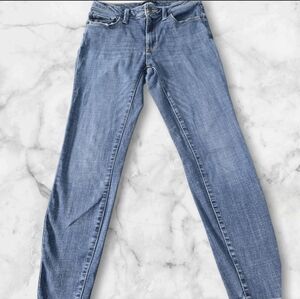 Calvin Klein Jeans Women's Straight Leg in Light Blue